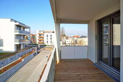 Wohnung zum Mieten in Dresden 1.850 € 124.57 m² 5 zimmer