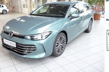 VW Passat Variant 7.450 km 40.989 &euro; Wittenberg 06886