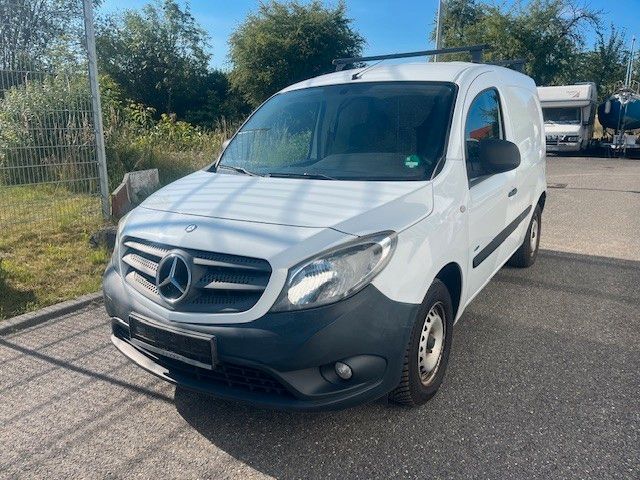 Mercedes-Benz Citan 79.669 km 7.950 &euro; Sindelfingen 71069