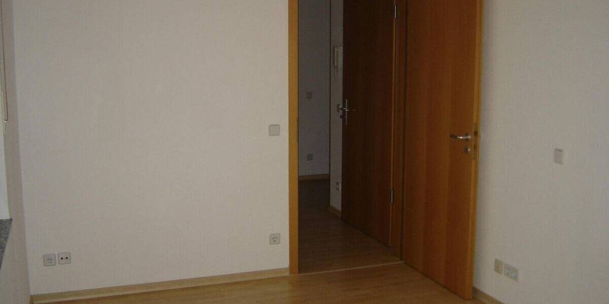 Etagenwohnung Pirna - 2 Zimmer, 52 m&sup2;, 129.000&euro; | Angebot:26290125