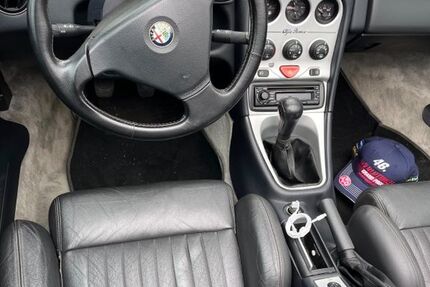 Alfa Romeo Spider 49.000 km 11.800 &euro; Dortmund 44309