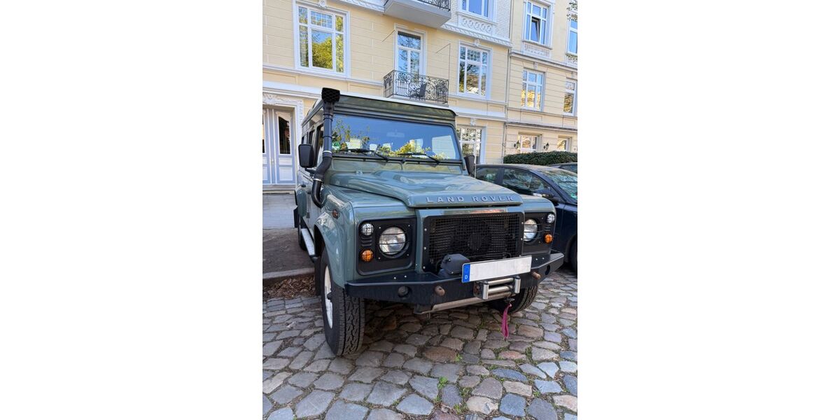 Land Rover Defender 125.000 km 59.999 &euro; Hamburg 20144