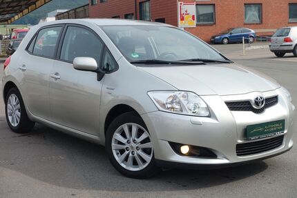 Toyota Auris 72.300 km 6.990 &euro; Springe 31832