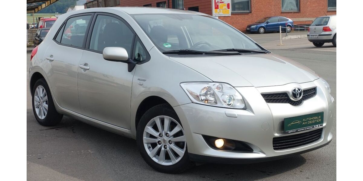 Toyota Auris 72.300 km 6.990 &euro; Springe 31832