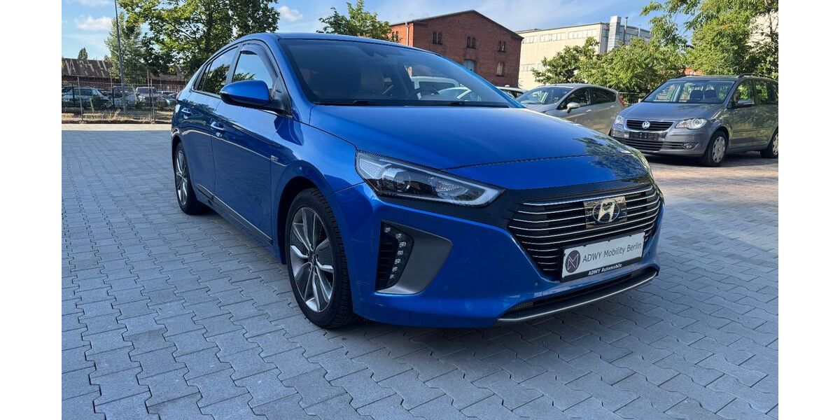 Hyundai IONIQ 172.000 km 10.990 &euro; Berlin 13585