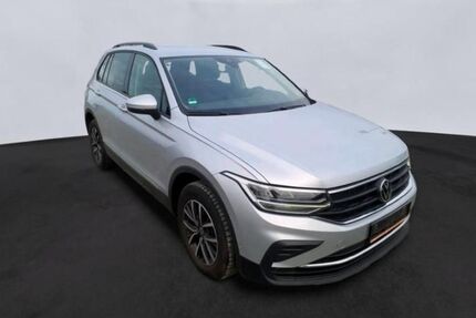 VW Tiguan 72.503 km 23.940 &euro; Dessau-Roßlau 06842
