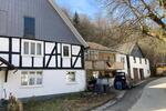 Doppelhaushälfte Olpe - 12 Zimmer, 200 m&sup2;, 1.250&euro; | Angebot:23580942