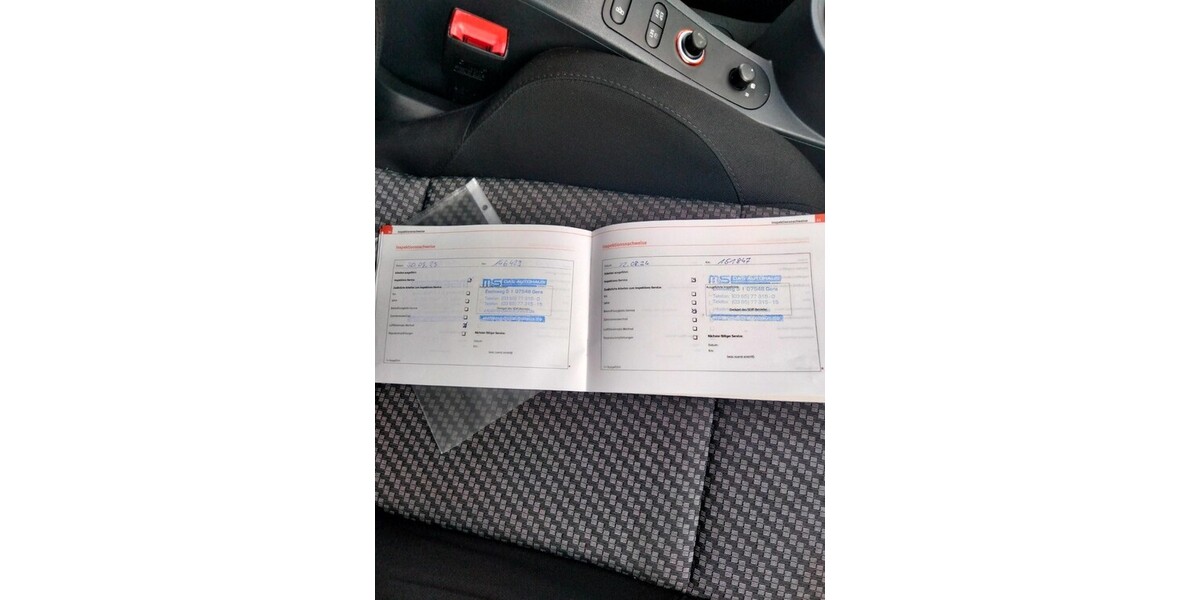 Seat Leon 165.100 km 3.600 &euro; Senftenberg 01968