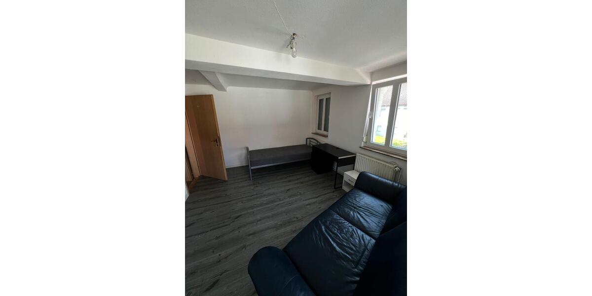 Etagenwohnung Marbach am Neckar - 3 Zimmer, 48 m&sup2;, 490&euro; | Angebot:25477851