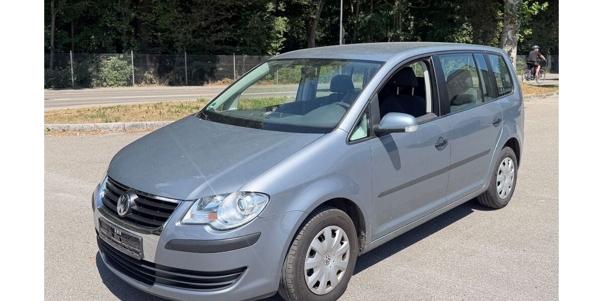 VW Touran 124.000 km 1.790 &euro; Krauchenwies 72505