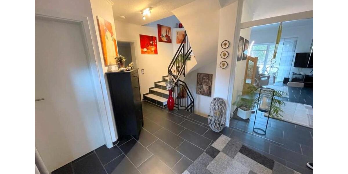 Erdgeschoßwohnung Ibbenbüren Bockraden - 5 Zimmer, 114 m&sup2;, 270.000&euro; | Angebot:27071937