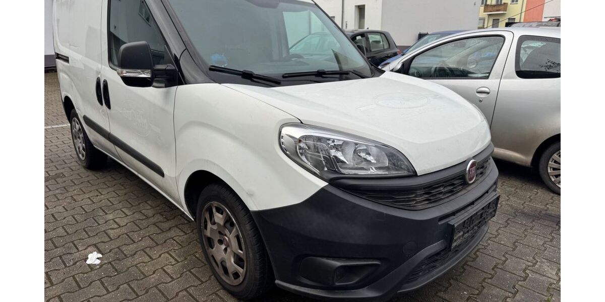 Fiat Doblo 122.798 km 3.799 &euro; Berlin 12351