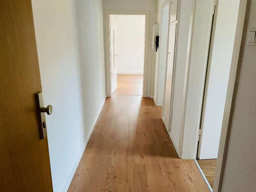 Wohnung zum Mieten in Hösbach 410 € 48.7 m²