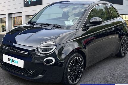 Fiat 500e 30.475 km 22.590 &euro; Hamburg 22529