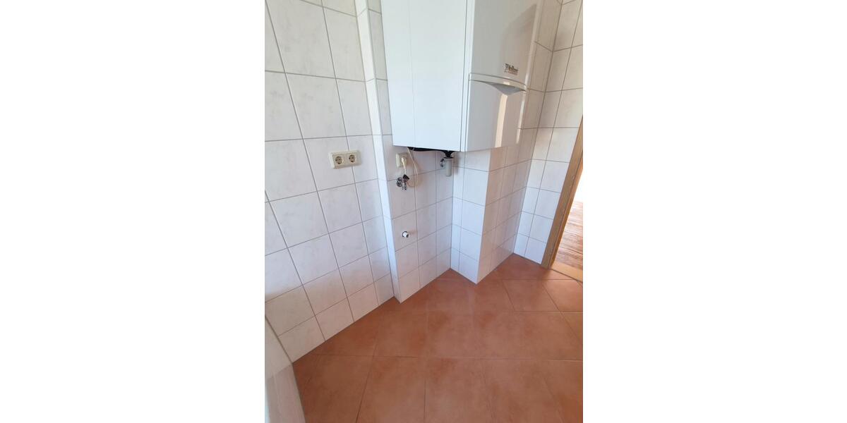 Etagenwohnung Löbau - 2 Zimmer, 68 m&sup2;, 456&euro; | Angebot:26545947