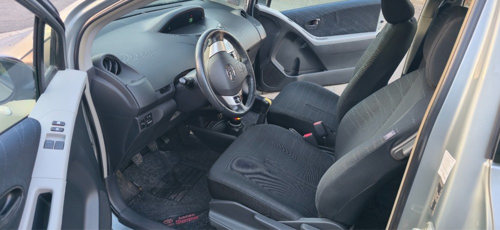 Toyota Yaris 130.834 km 2.900 &euro; Kitzingen 97318