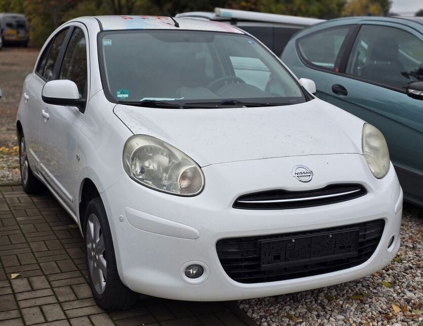 Nissan Micra 174.000 km 1.490 € Leipzig 04319