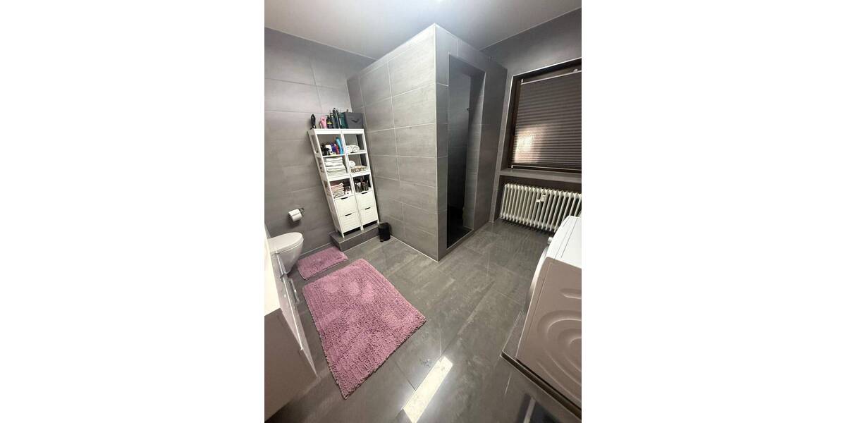 Etagenwohnung Roth - 5 Zimmer, 137 m&sup2;, 365.000&euro; | Angebot:26758910
