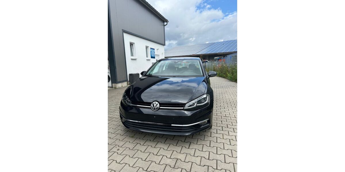 VW Golf 149.000 km 15.500 &euro; Augsburg 86165