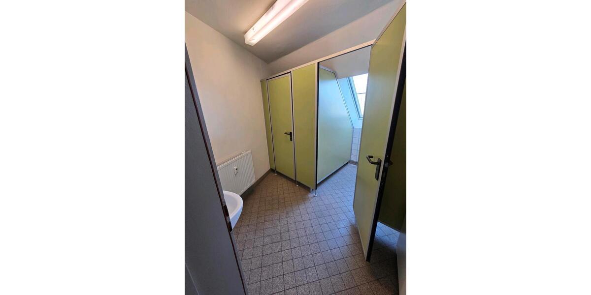 Gewerbeobjekt Saarbrücken Dudweiler - 200&euro; | Angebot:26368355