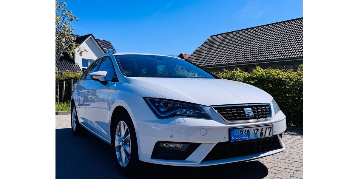 Seat Leon 150.500 km 9.999 &euro; Scharbeutz 23683