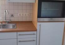 unsere schöne, helle, moderne 2-Zi-DG-Single-Wohnung mit Balkon