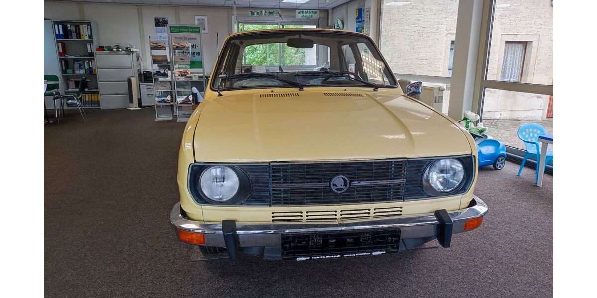 Skoda 105 8.050 km 3.900 &euro; Moritzburg 01468