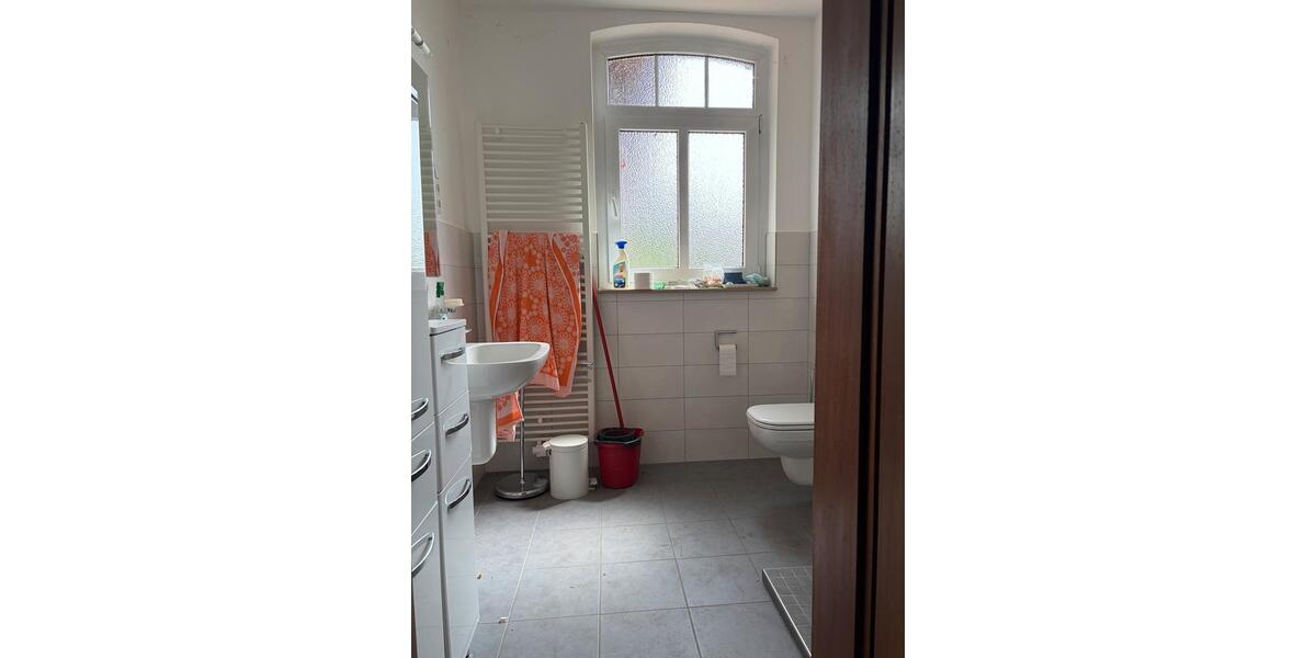 Einfamilienhaus Nordsehl - 8 Zimmer, 180 m&sup2;, 248.000&euro; | Angebot:26987998
