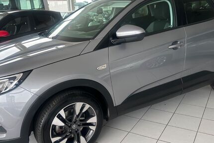 Opel Grandland (X) 70.800 km 10.800 &euro; Eggenfelden 84307
