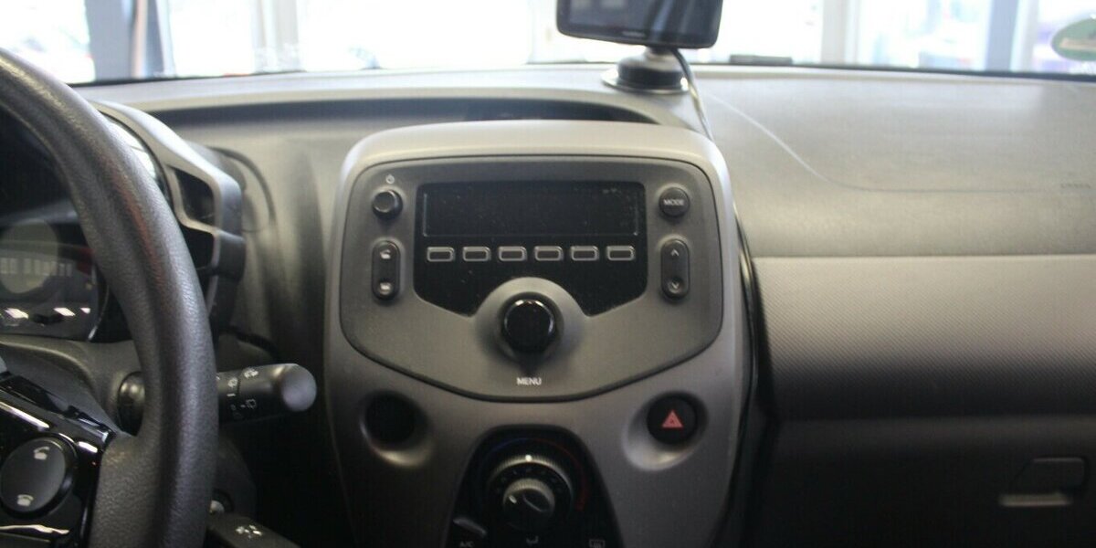 Peugeot 108 VTi 72 Active 15.505 km 9.980 &euro; Euskirchen 53881