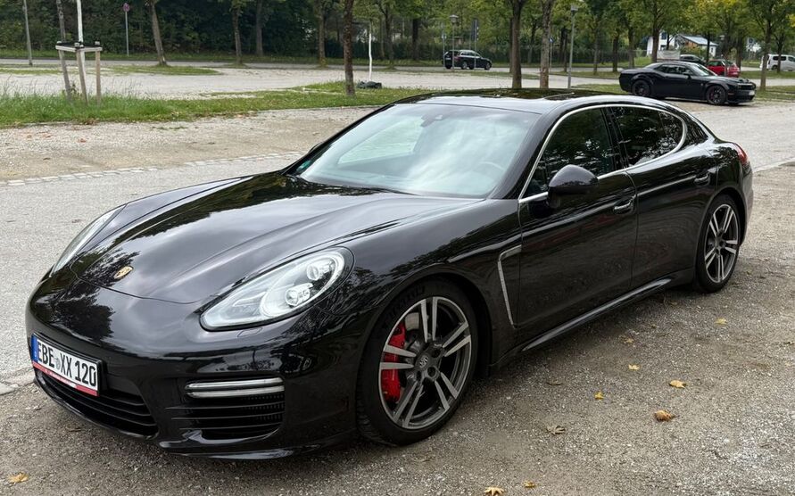 Porsche Panamera 119.000 km 38.800 € Poing 85586