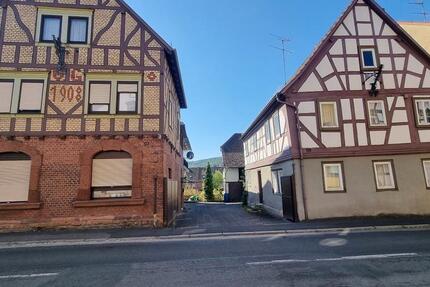Haus Hösbach - 9 Zimmer, 162 m&sup2;, 360.000&euro; | Angebot:26879364