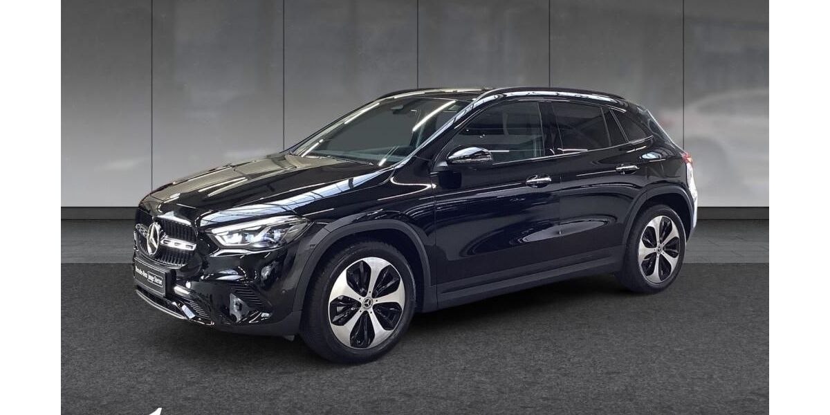 Mercedes-Benz GLA 220 8.000 km 45.750 &euro; Nordhausen 99734