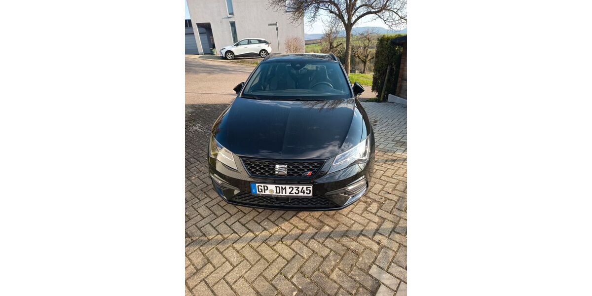 Seat Leon 65.230 km 20.500 &euro; Göppingen 73035