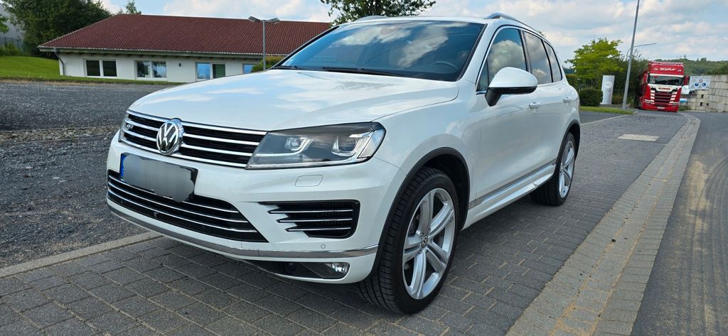 VW Touareg 177.600 km 22.500 &euro; Koblenz 56072