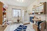 Mehrfamilienhaus mit fünf Wohneinheiten & Imbiss in Arnsberg–Gierskampen - Mehrfamilienhaus, Wohnhaus Arnsberg Obereimer | Angebot:25232860