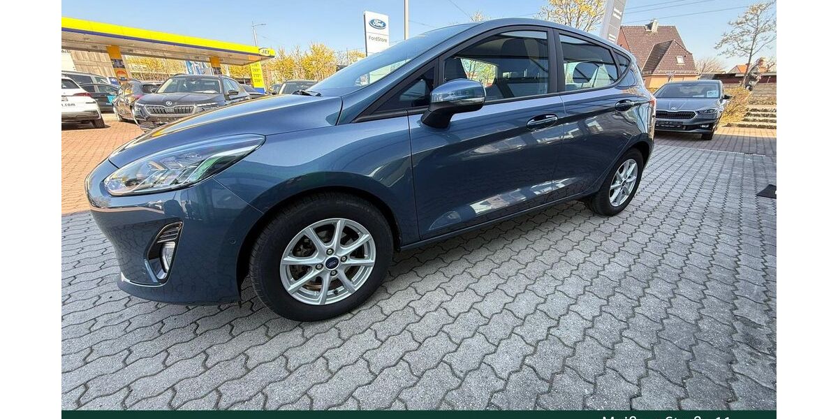 Ford Fiesta 19.200 km 13.580 &euro; Radebeul 01445