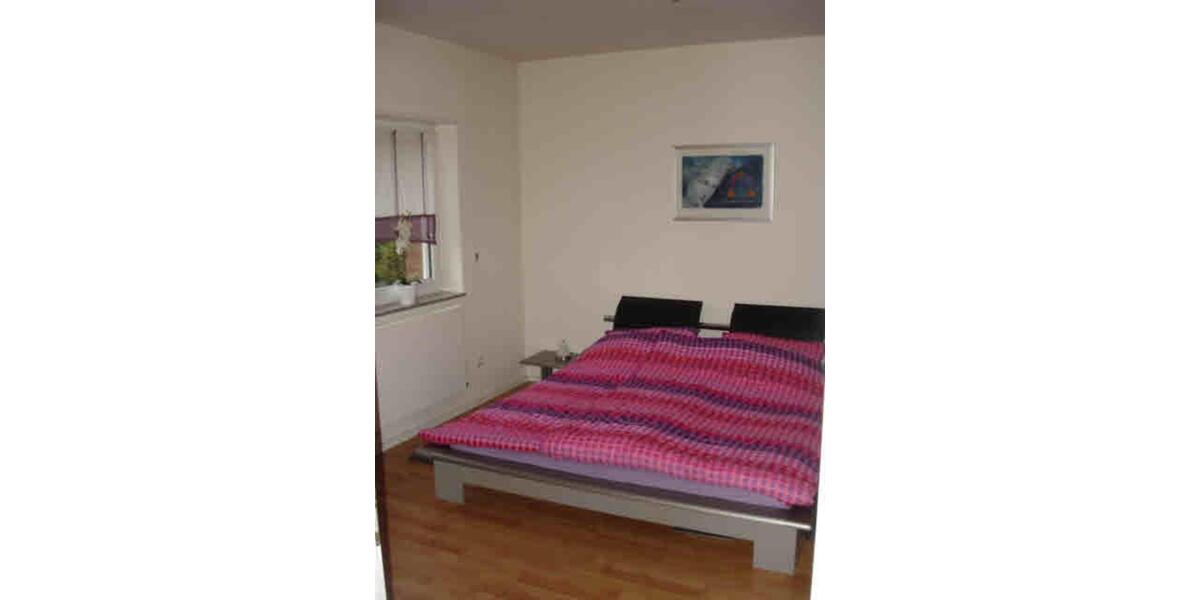 Etagenwohnung Viersen Hülsdonk - 3 Zimmer, 90 m&sup2;, 800&euro; | Angebot:24982483