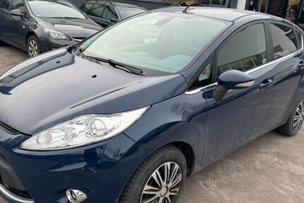 Ford Fiesta 175.000 km 2.250 &euro; Detmold 32758