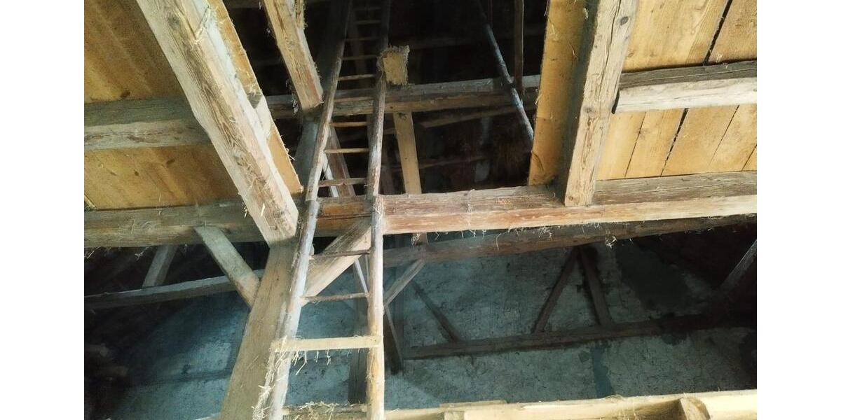 Einfamilienhaus Hayingen - 3 Zimmer, 140 m&sup2;, 600&euro; | Angebot:26678212