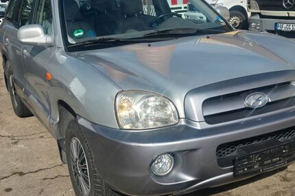 Hyundai SANTA FE 205.000 km 1.299 € Pörnbach 85309