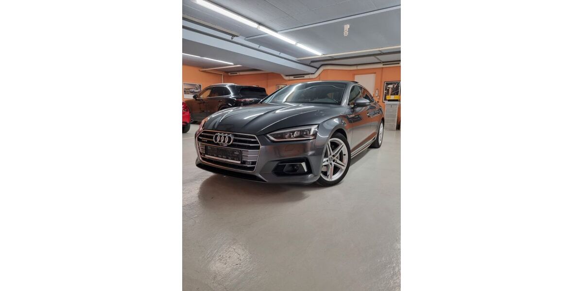 Audi A5 161.000 km 25.900 &euro; Stuttgart 70186