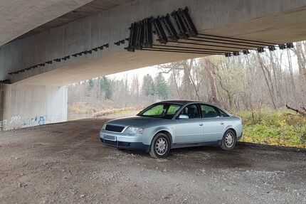 Audi A6 213.000 km 1.200 &euro; Kirchdorf-Oberopfingen 88457