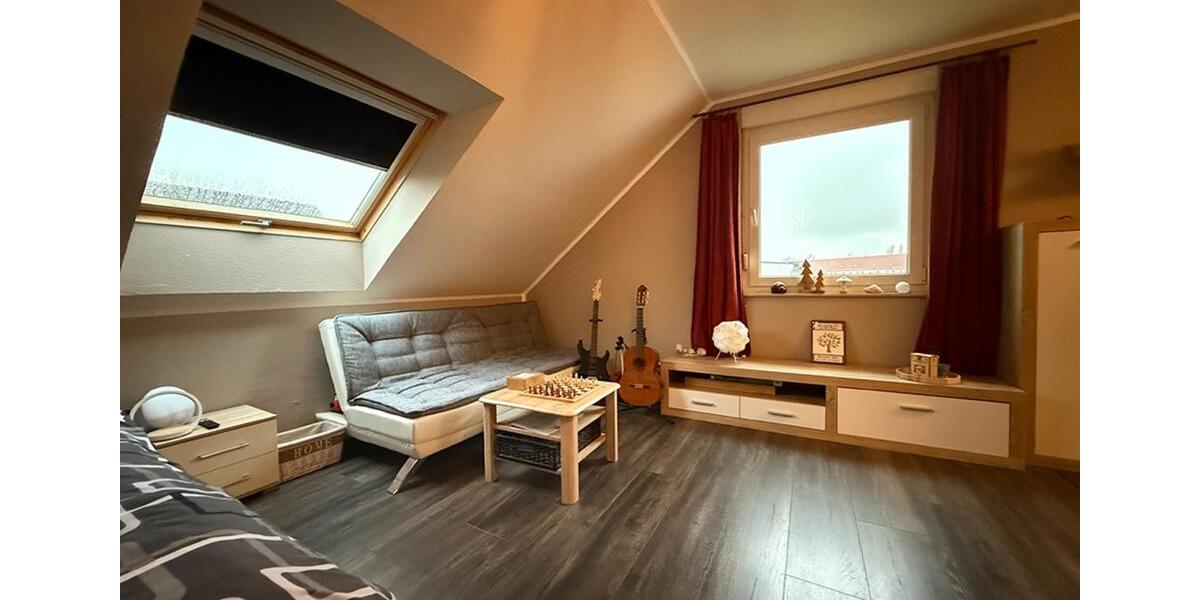 Einfamilienhaus Bad Dürrenberg - 6 Zimmer, 240 m&sup2;, 579.000&euro; | Angebot:25394627