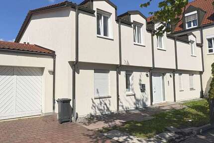 Haus Neufahrn Mintraching-Grüneck - 12 Zimmer, 325 m&sup2;, 2.500.000&euro; | Angebot:26932575