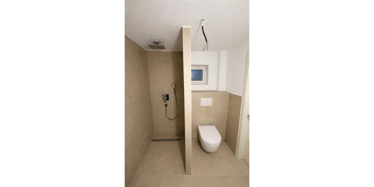 Reihenhaus Stuttgart Stuttgart-West - 6 Zimmer, 158 m&sup2;, 2.600&euro; | Angebot:26074634