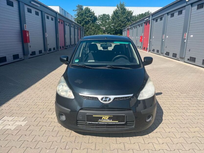 i10