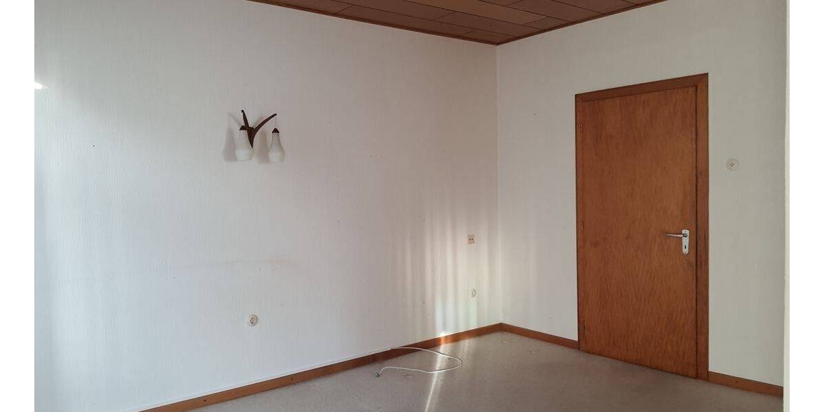 Einfamilienhaus Meldorf - 6 Zimmer, 140 m&sup2;, 198.000&euro; | Angebot:25742104