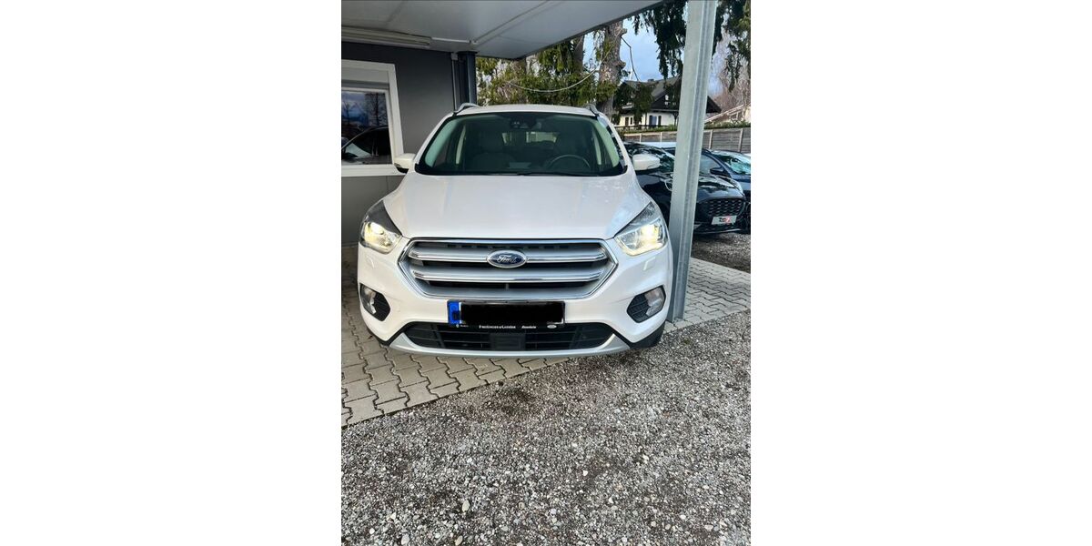 Ford Kuga 85.253 km 19.100 &euro; Feldafing 82340