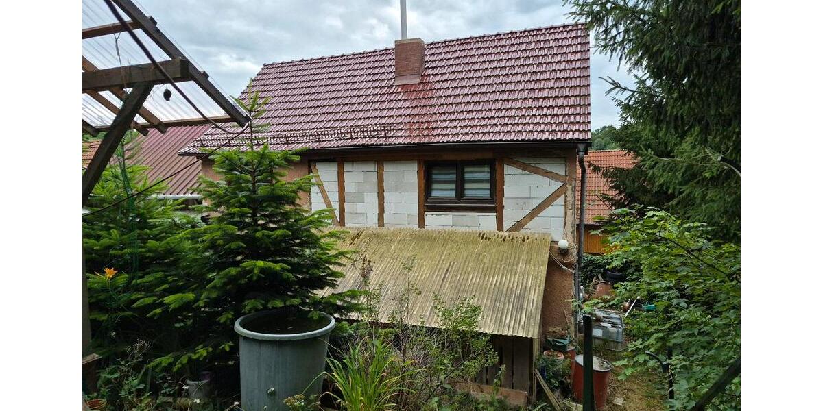 Einfamilienhaus Brotterode-Trusetal Trusetal - 5 Zimmer, 110 m&sup2;, 120.000&euro; | Angebot:27018018